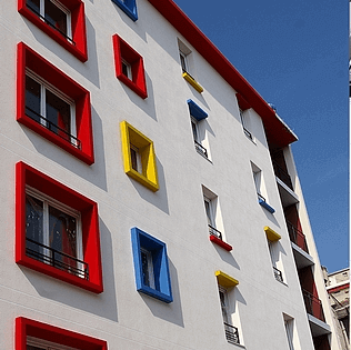 Meyer Marseille Social Housing: A 'Manifesto' Shaped Tribute to Mondrian