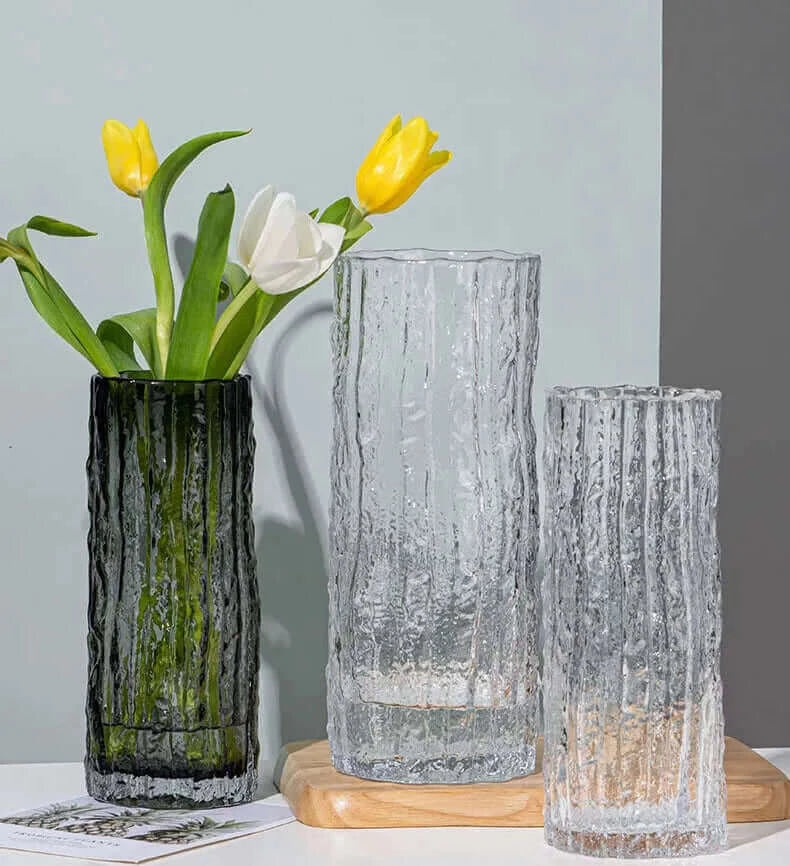Enhance Your Decor with the Stylish Indoor Desktop Glass Vase