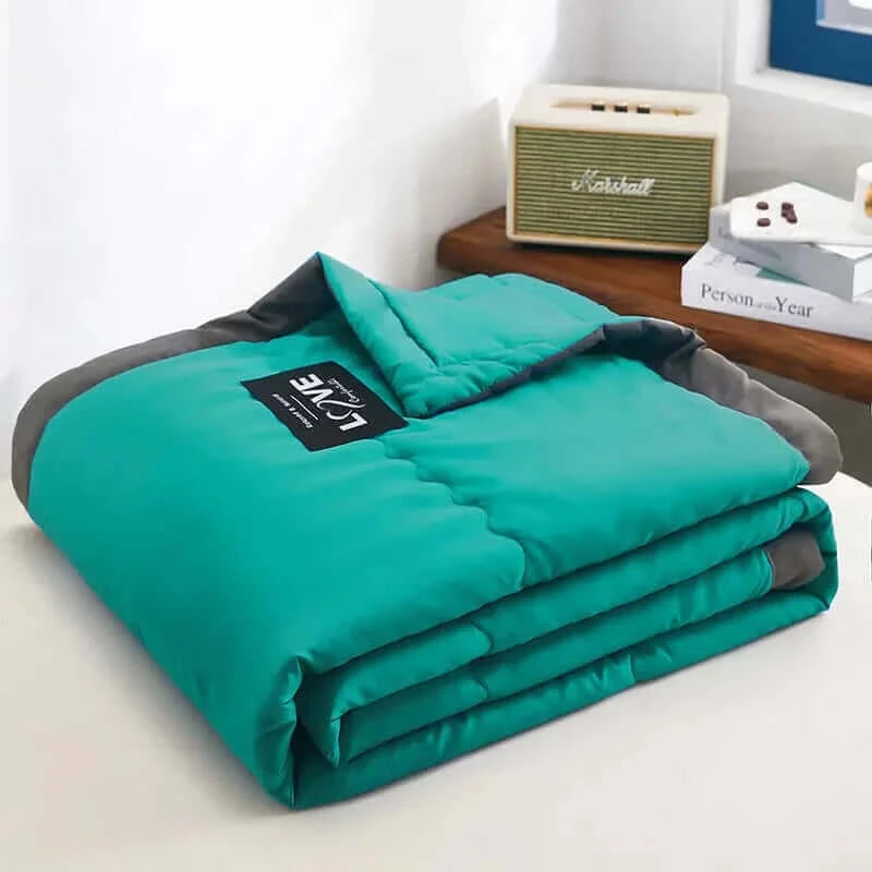 Modern Quilt Bedspread - Luxury Comfort for Every Home