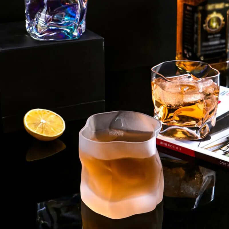 Luxury Cocktail Glasses With Ridges And Golden Trimming