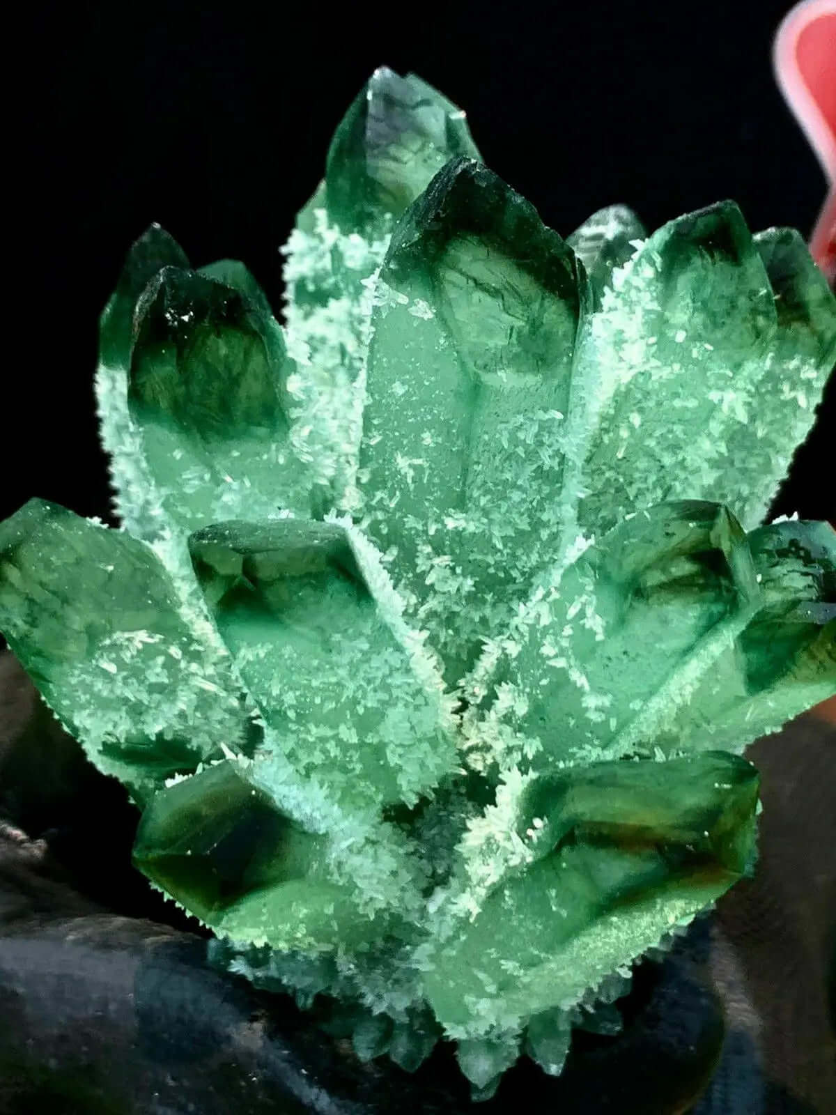 Natural Phantom Crystal Cluster